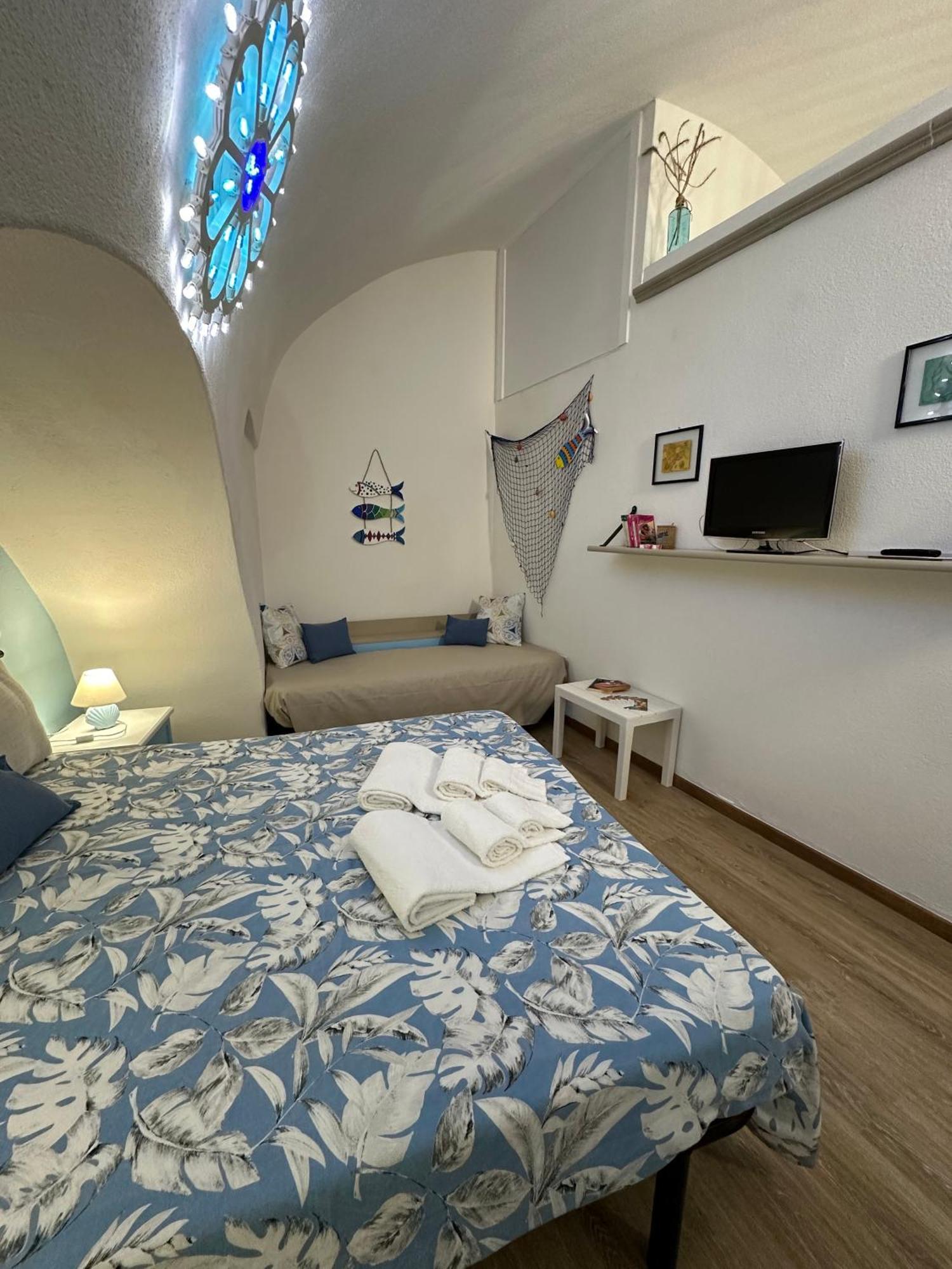 Perla Di Mare Apartment Gallipoli Exterior photo